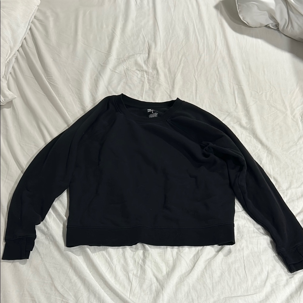 Black Crewneck